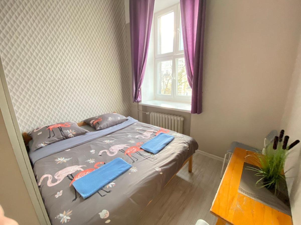 Oliwka Hostel Varsovie Extérieur photo